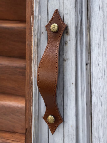 Stitches Furniture Handle Engraved Antique O Screws