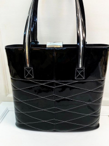 Bag in black and silver leather