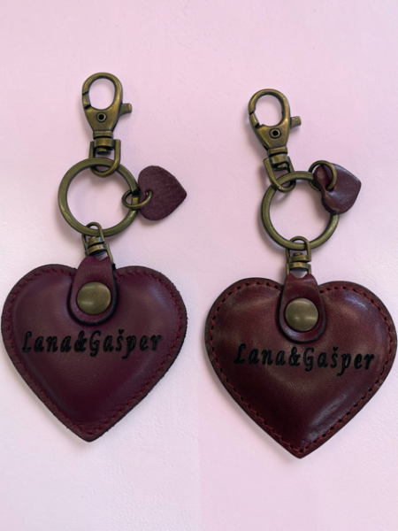 Leather key ring Burgundy with inscription