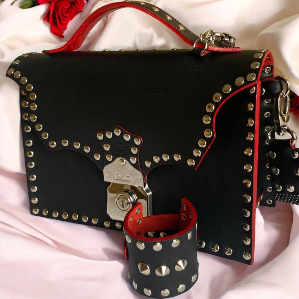 Slovenska unikatna usnjena crossbody torbica z neti